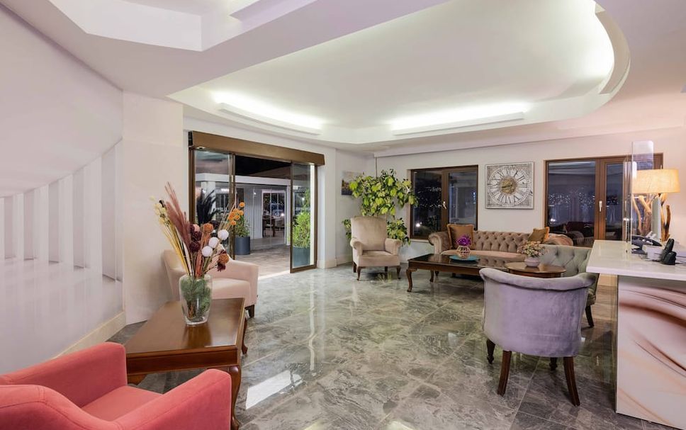 Lobby Photo