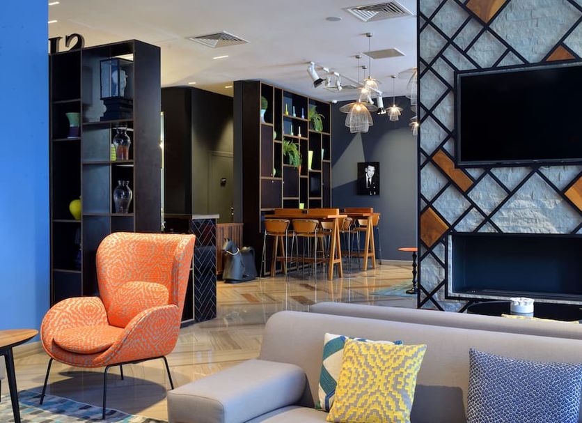Lounge Photo