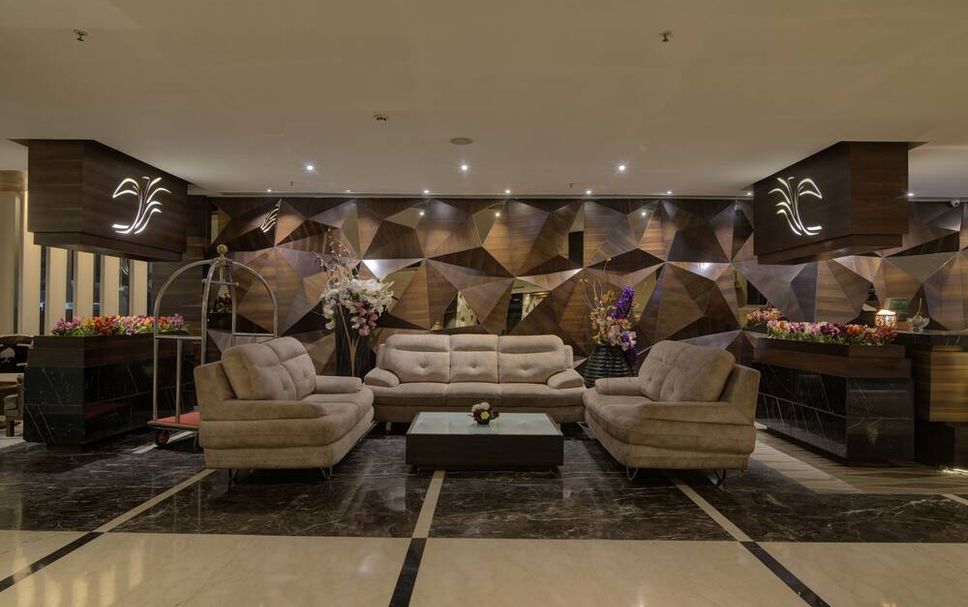 Lounge Photo
