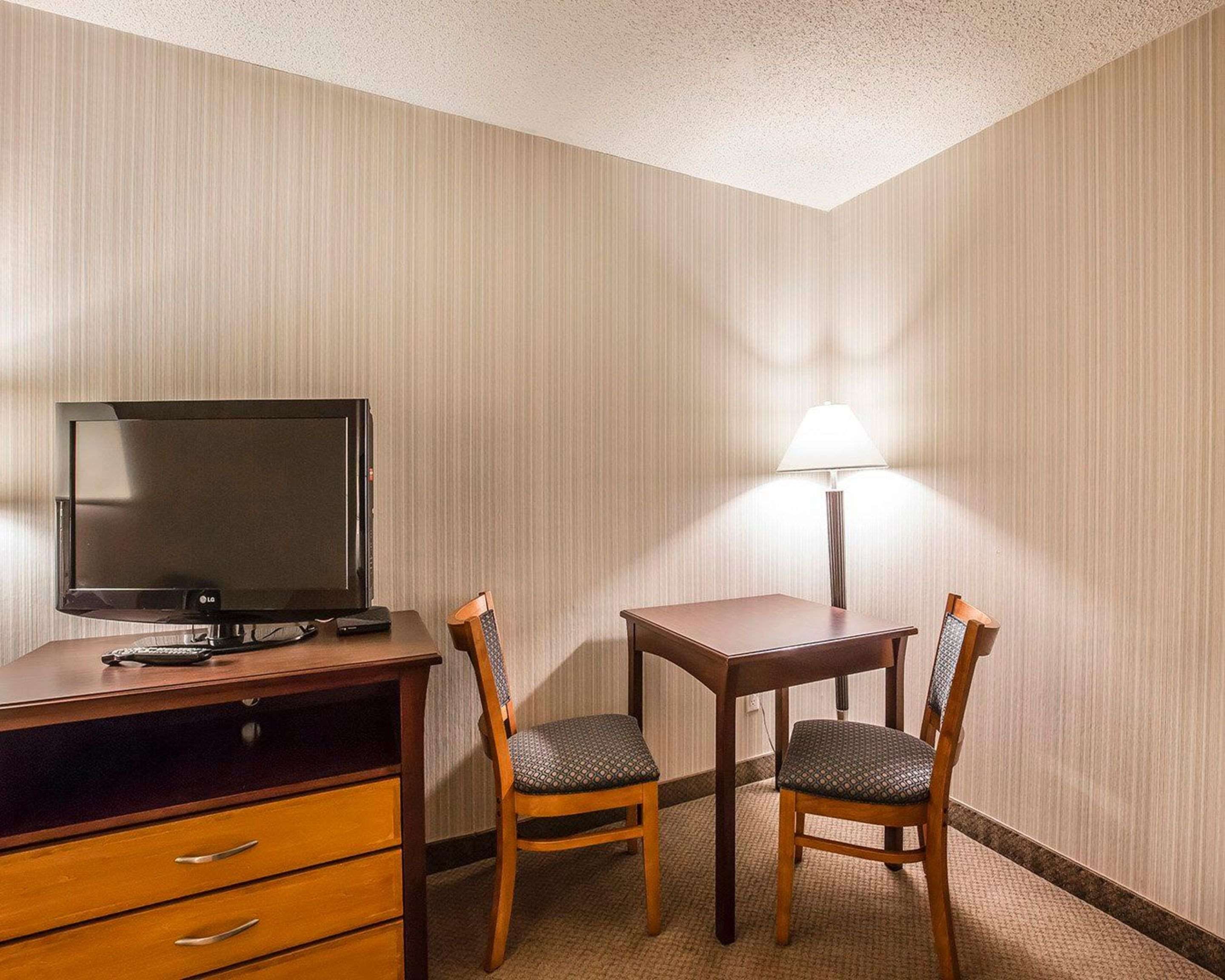 Room amenity