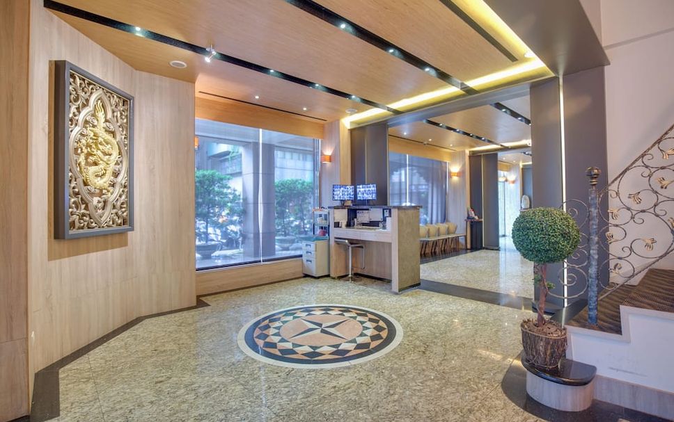 Lobby Photo