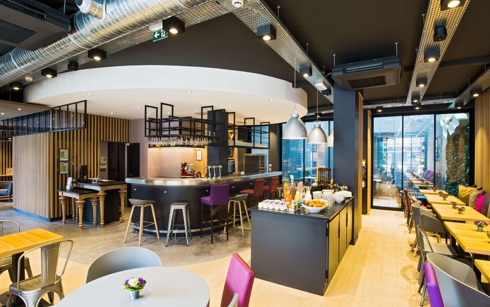 Restaurant Photo
