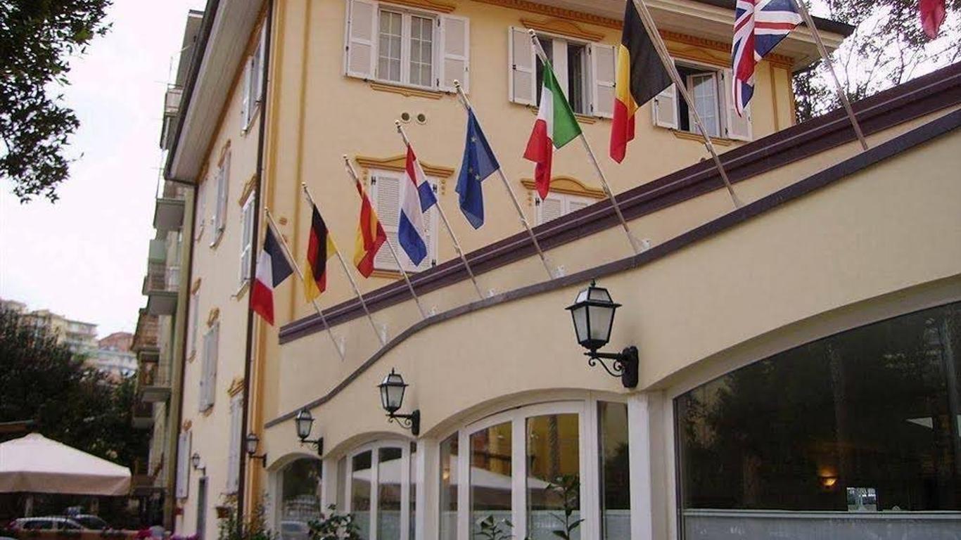 Hotel Riviera Varazze