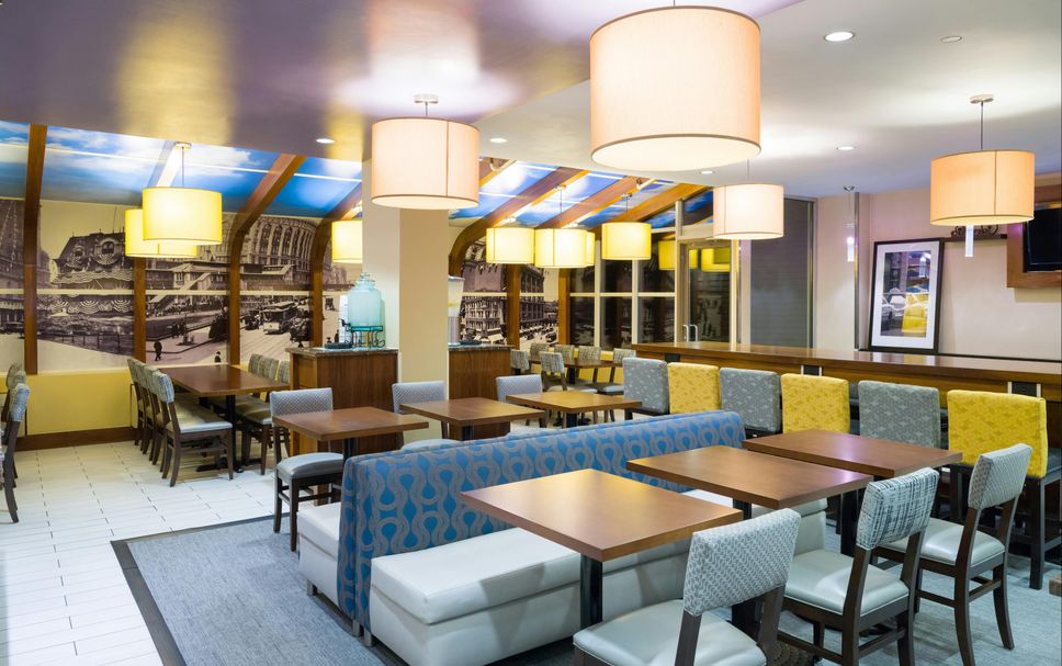 Restaurant Photo