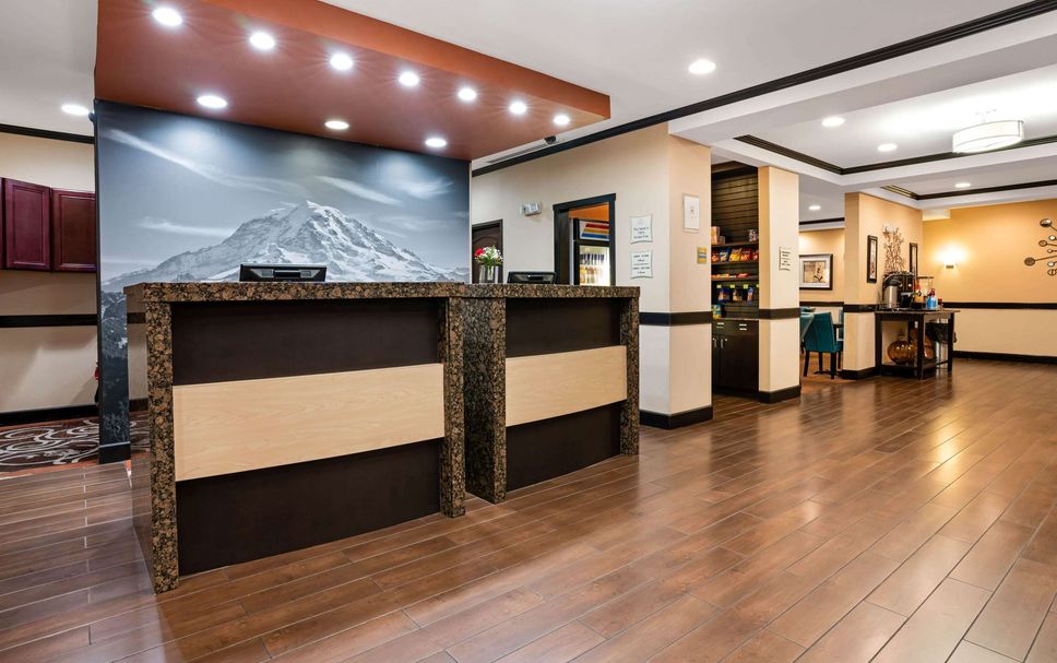 Front desk Photo