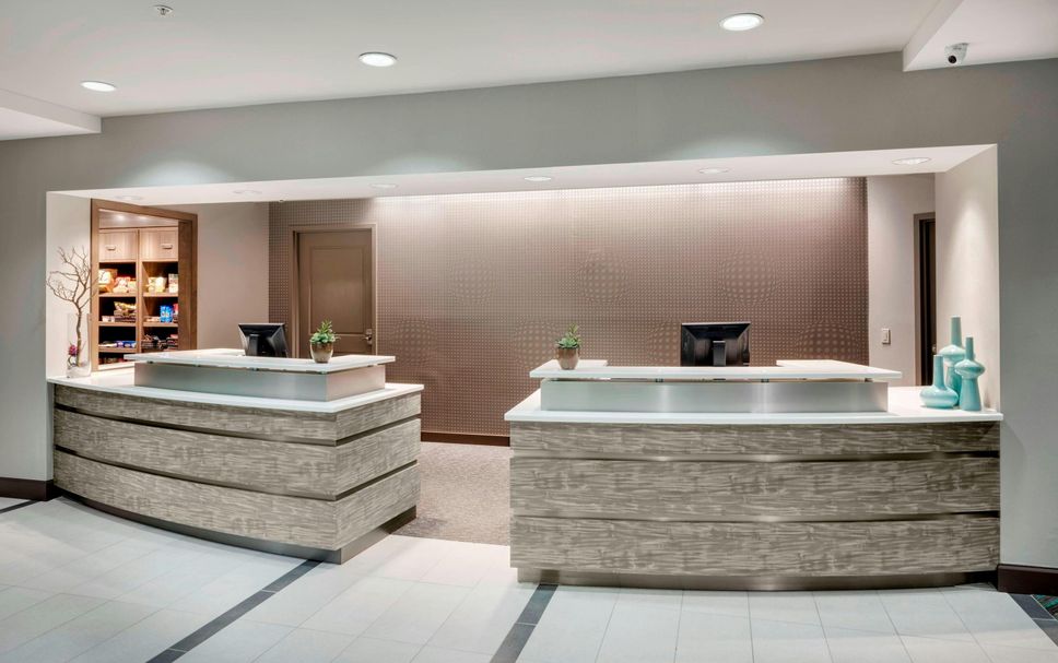 Front desk Photo