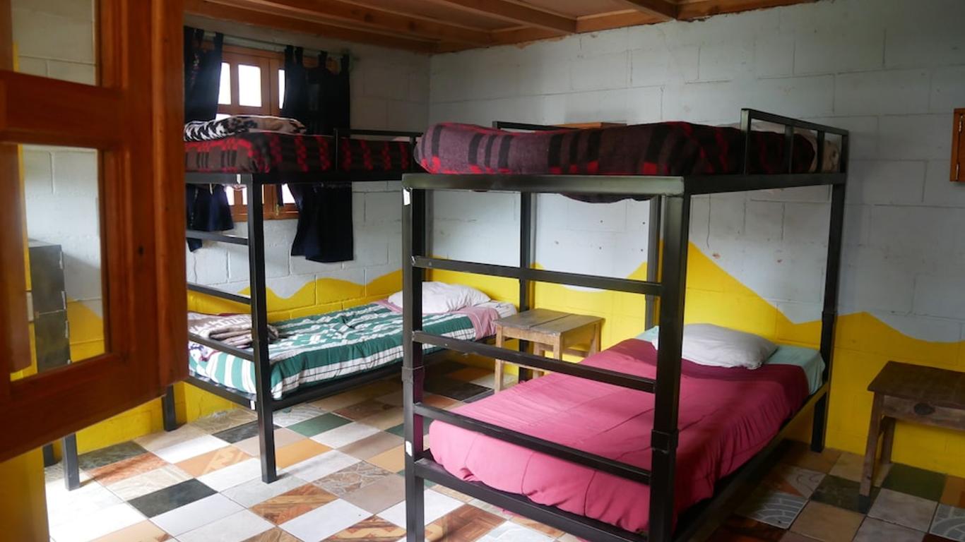 Hostel Del Lago