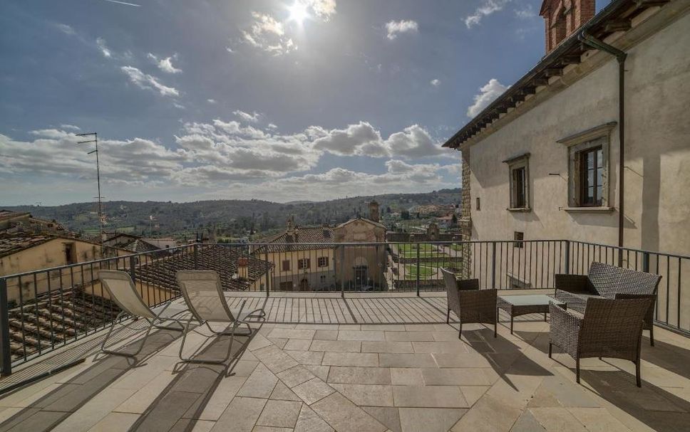 Balcony Photo