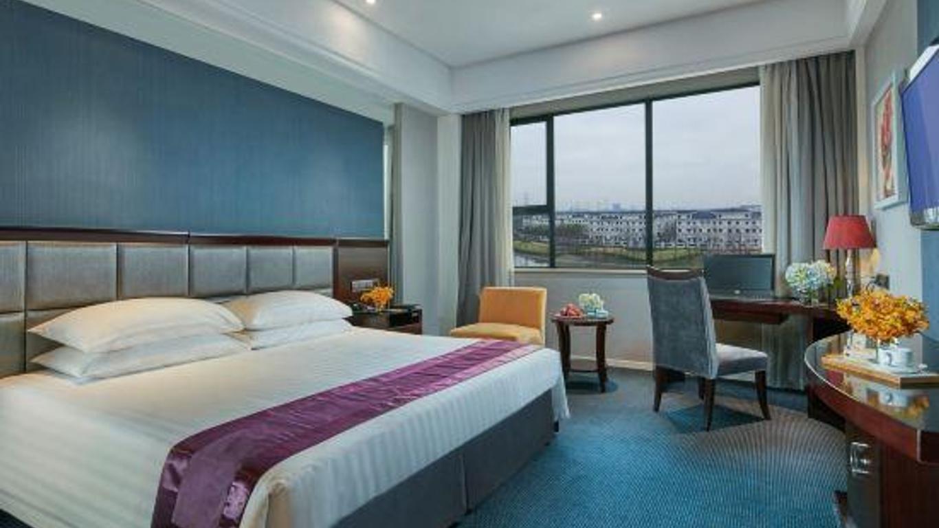 Shanghai Rhea Lakeview Hotel