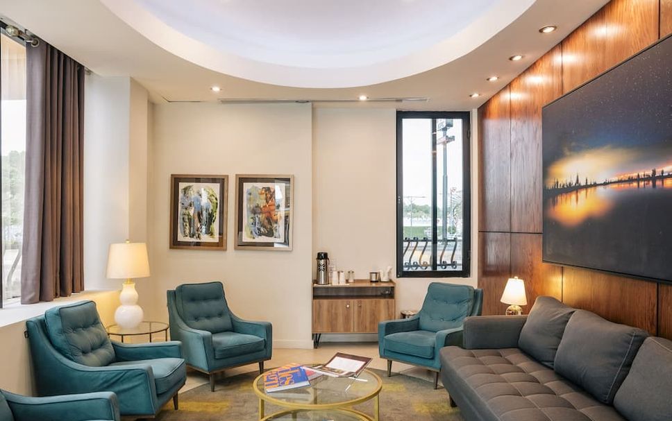 Lounge Photo