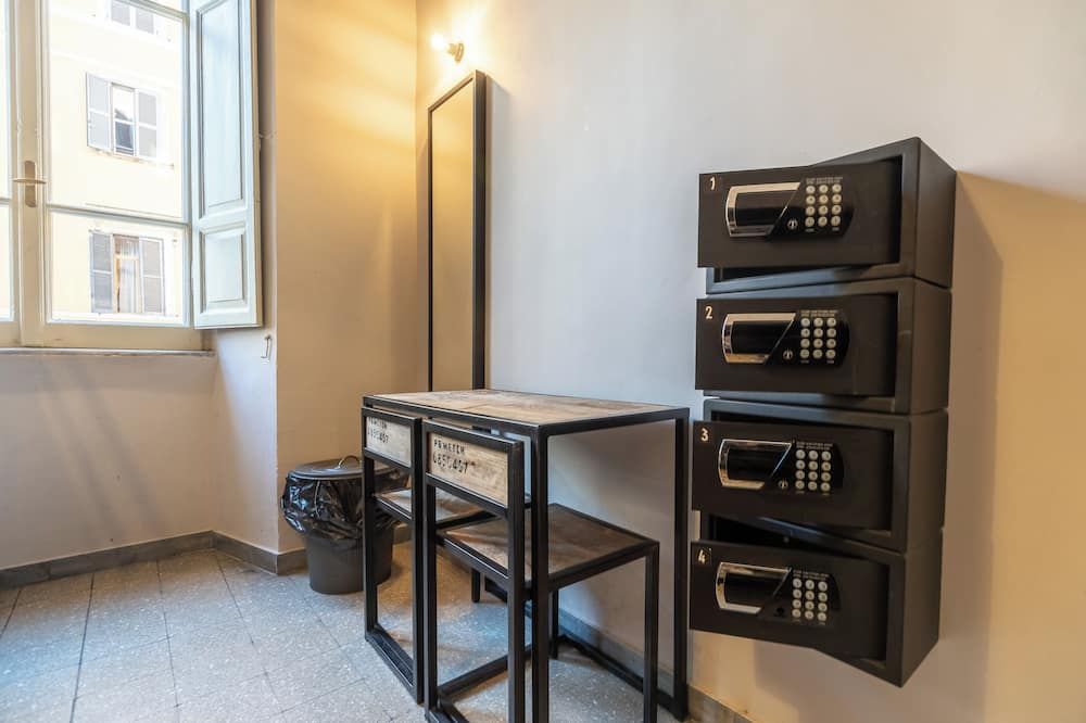 Room amenity
