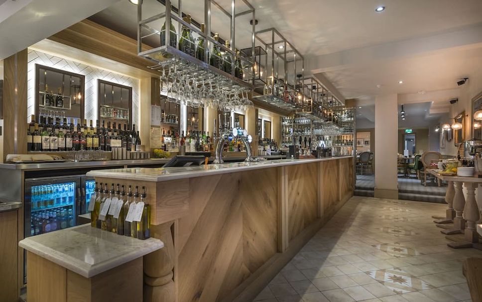 Bar Photo