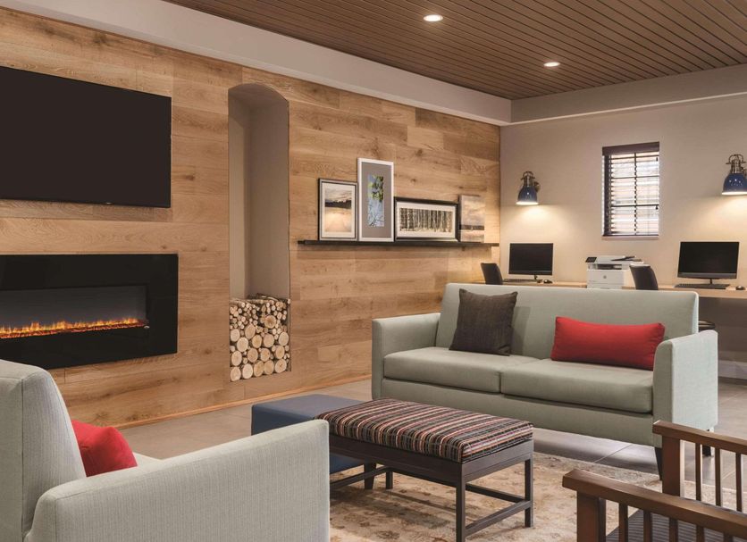 Lounge Photo