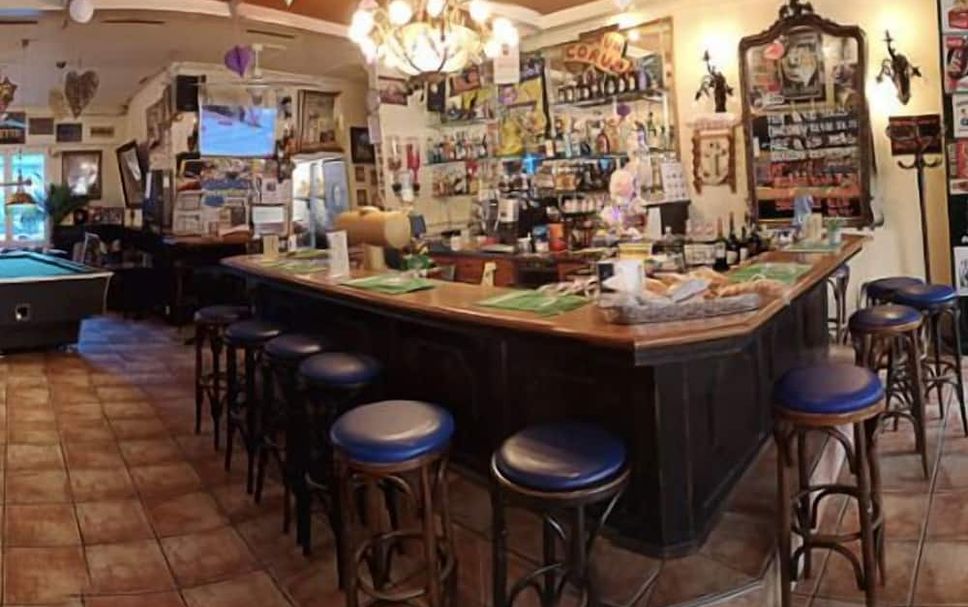 Bar Photo