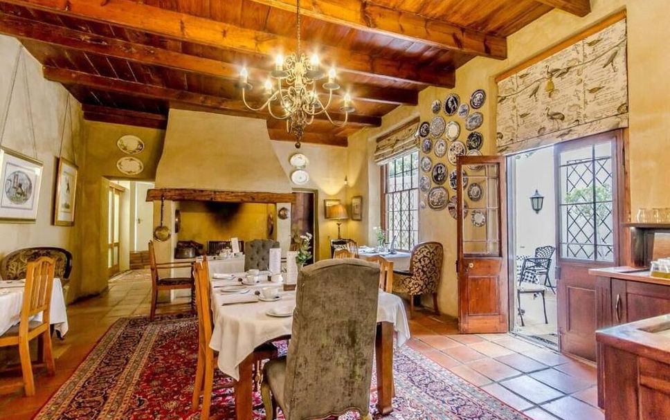 Dining room Photo