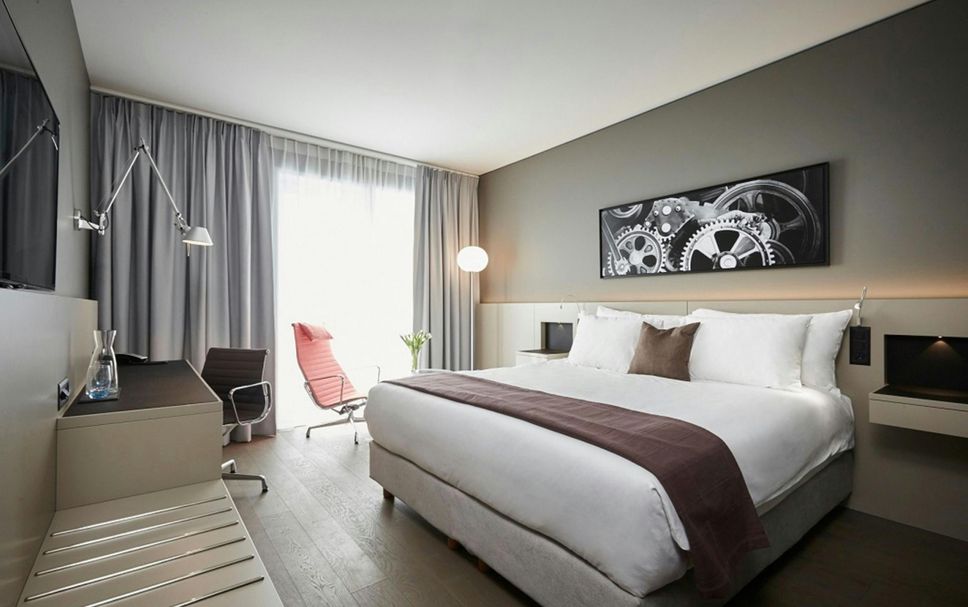Bedroom Photo