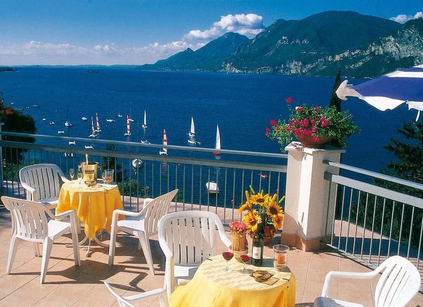 Balcony Photo