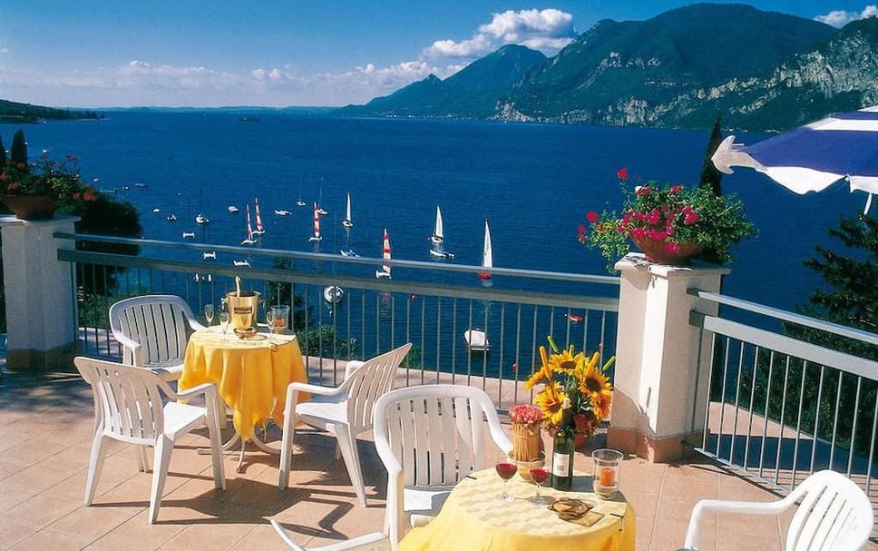 Balcony Photo