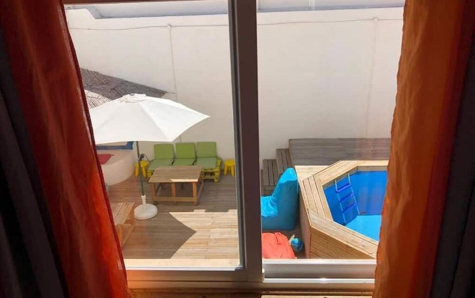 Balcony Photo