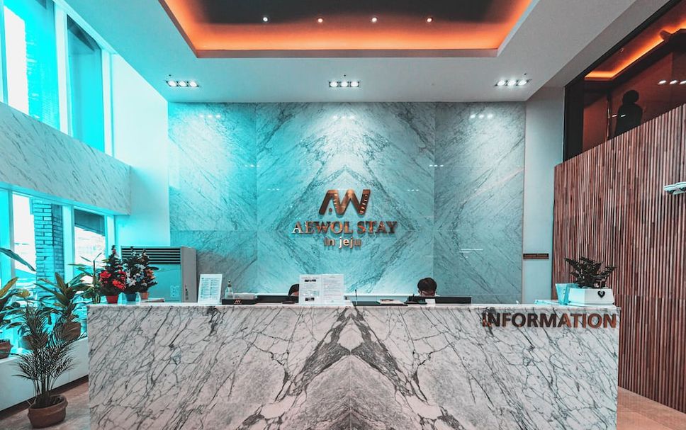 Front desk Photo