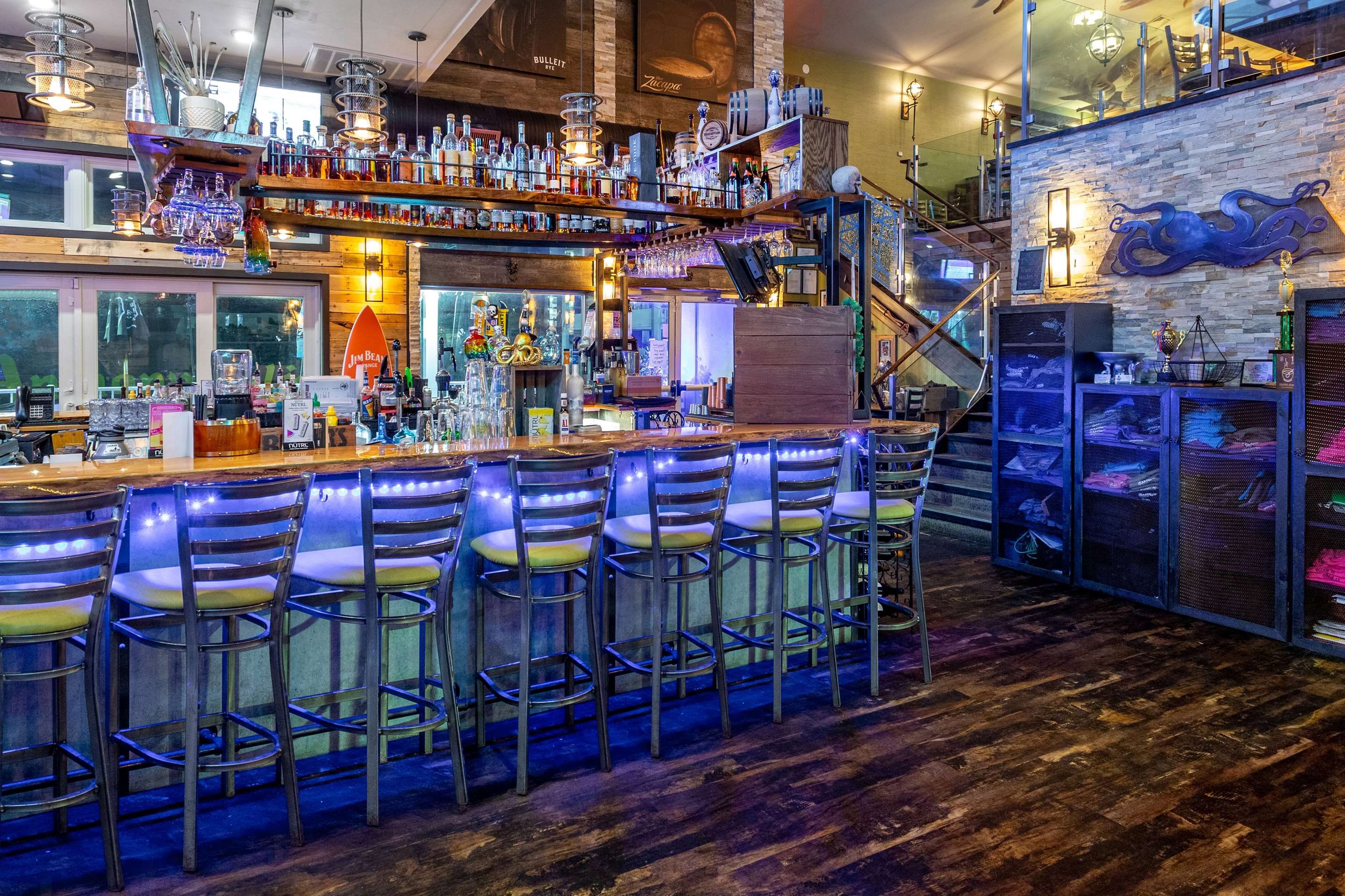 Bar Photo