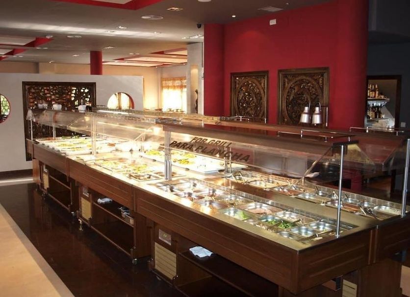 Buffet Photo