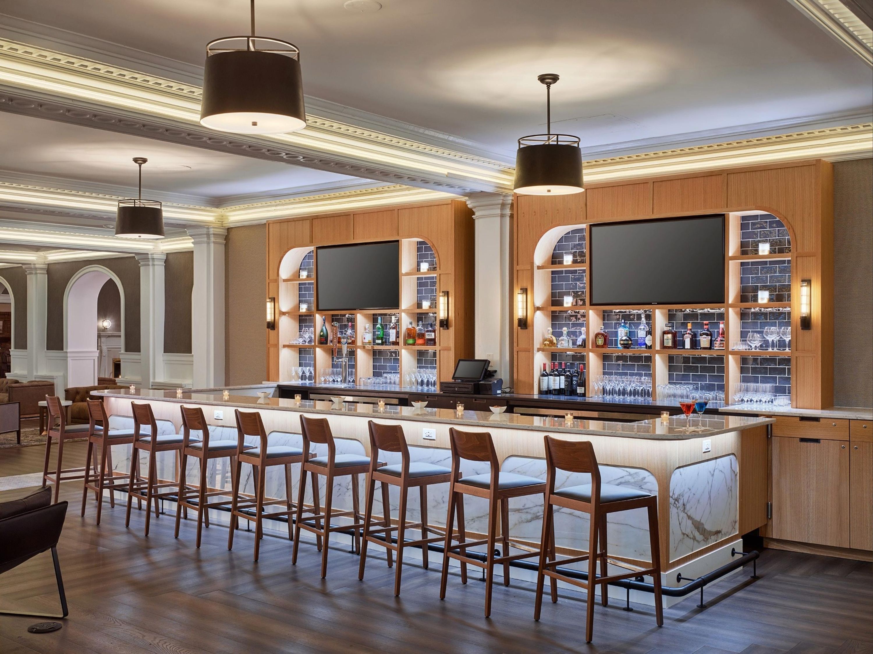 Bar Photo