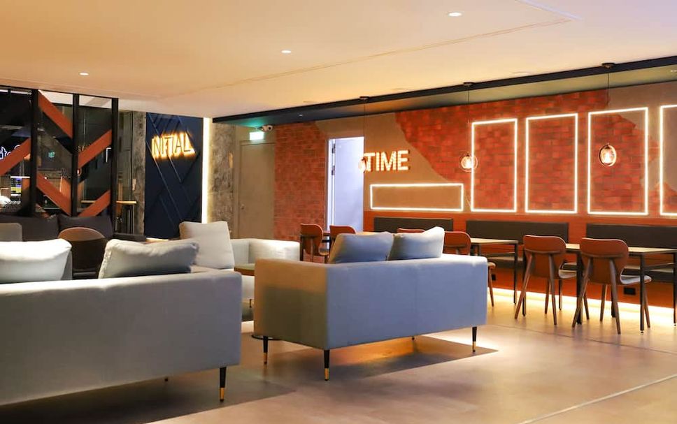 Lounge Photo