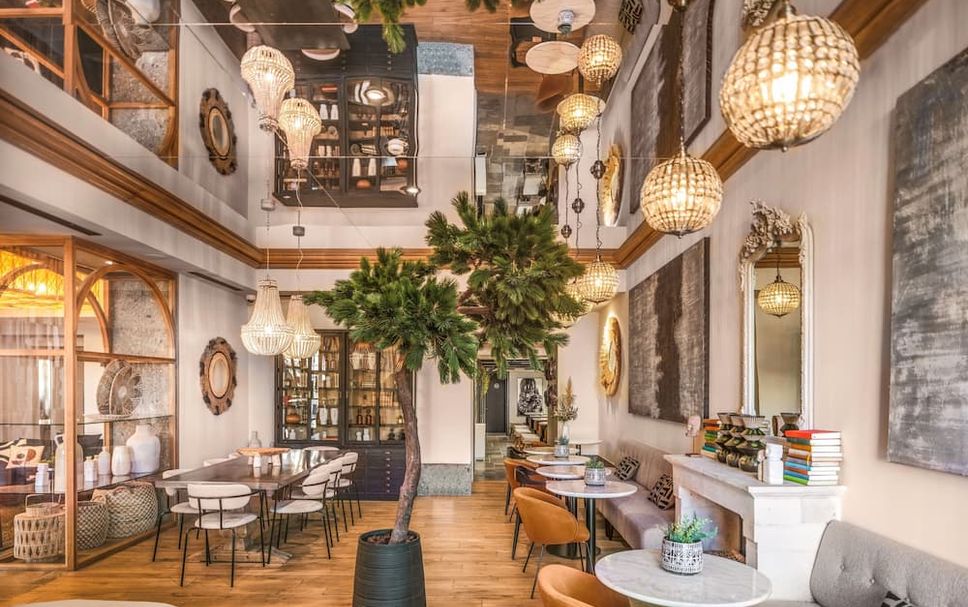 Restaurant Photo
