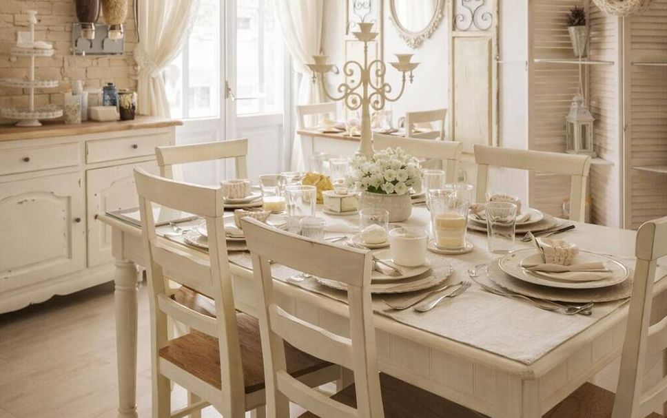 Dining room Photo