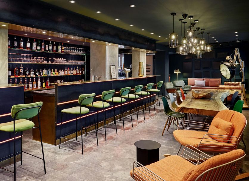 Bar Photo