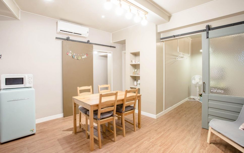 Dining room Photo