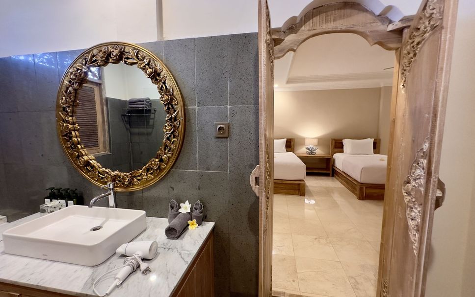 Bathroom Photo