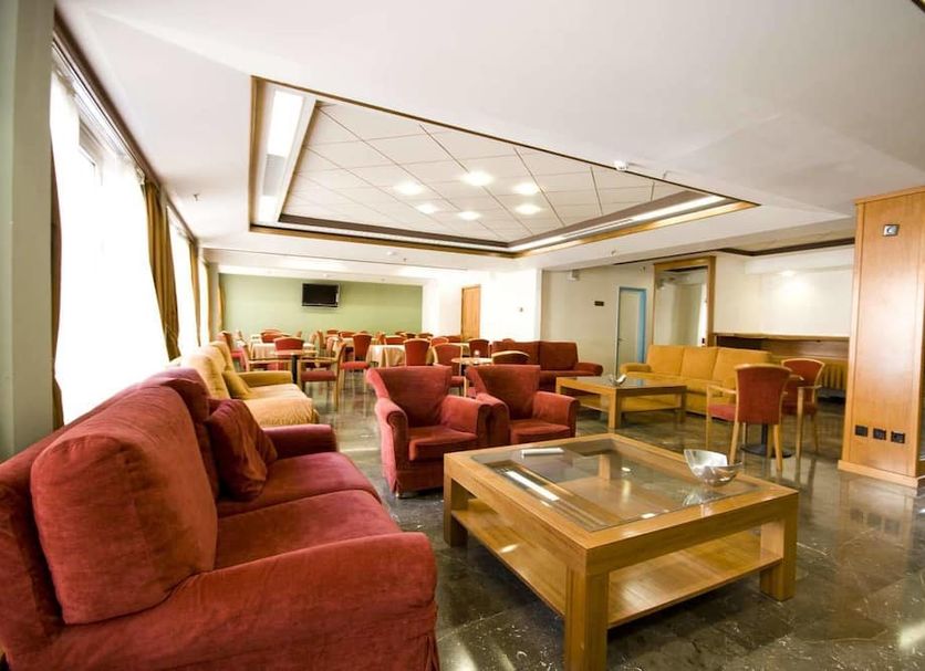 Lounge Photo