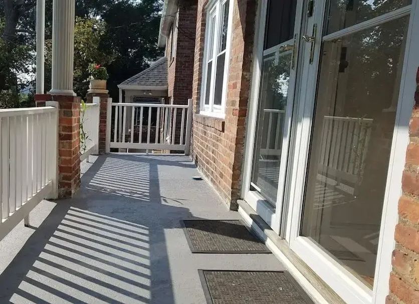 Balcony Photo