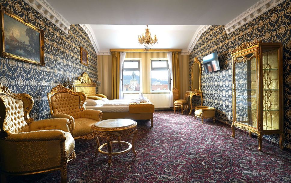 Lounge Photo