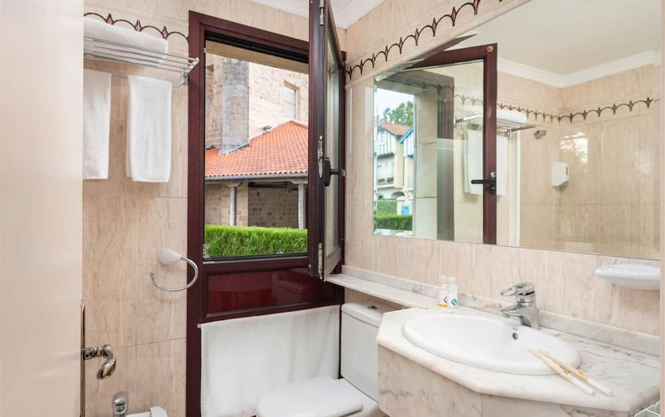 Bathroom Photo