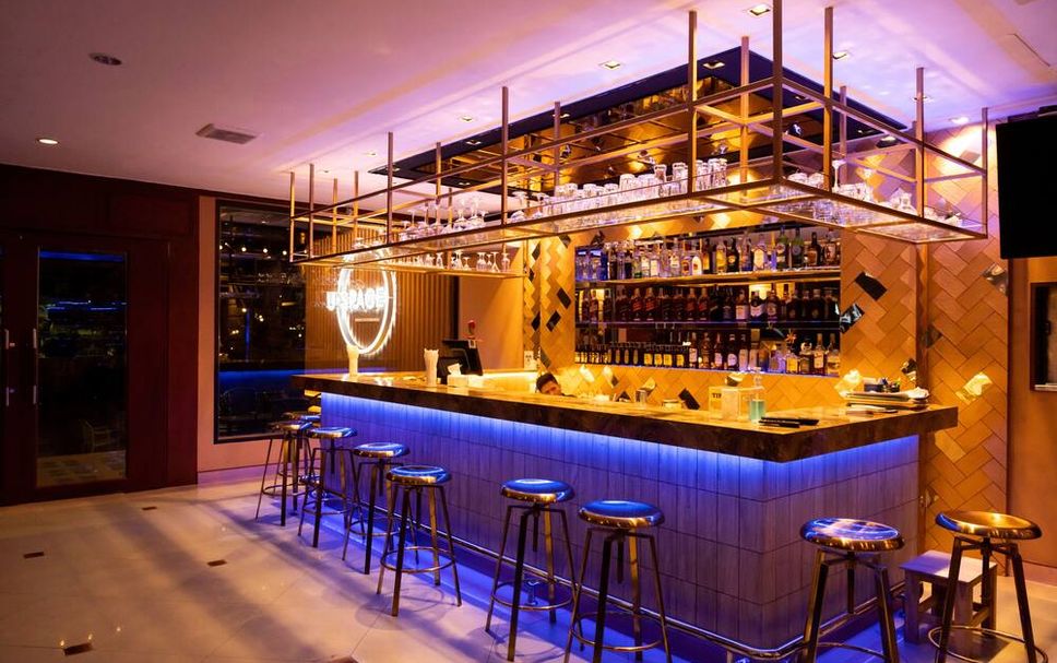 Bar Photo