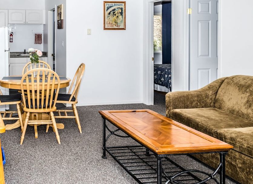 Dining room Photo