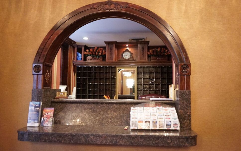 Front desk Photo