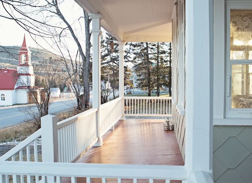 Balcony Photo