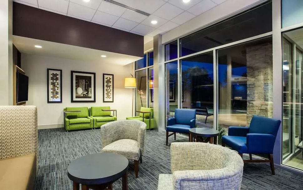 Lounge Photo
