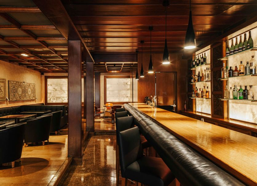 Bar Photo