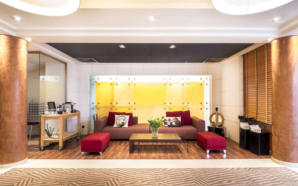Lobby Photo