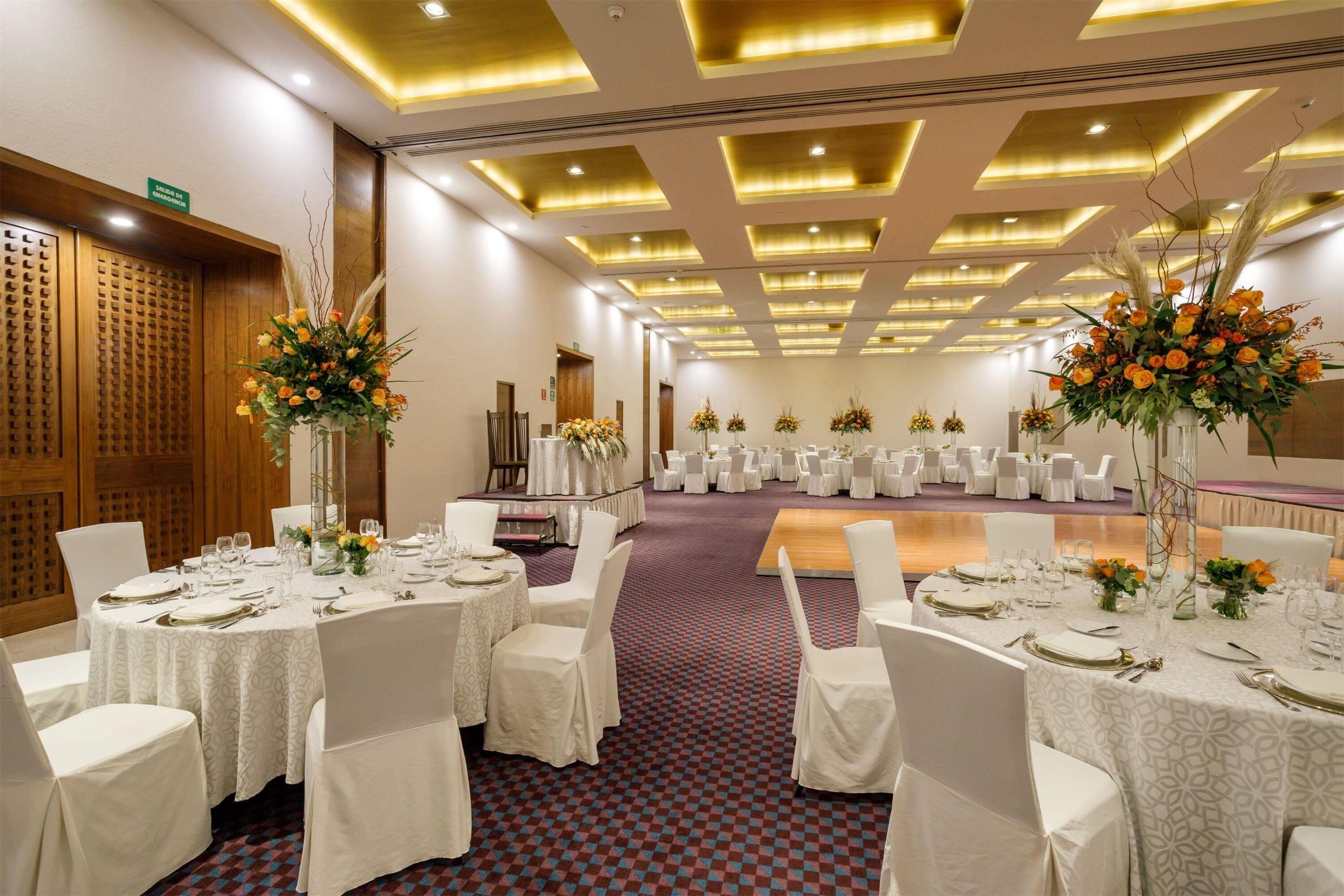 Banquet hall