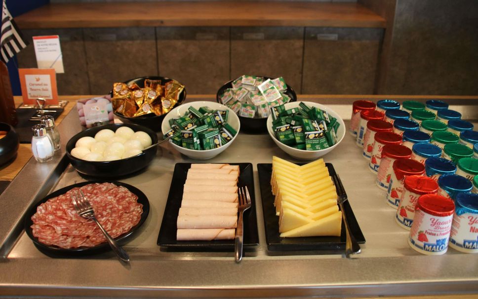Buffet Photo