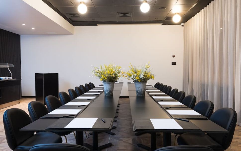 Conference room Photo