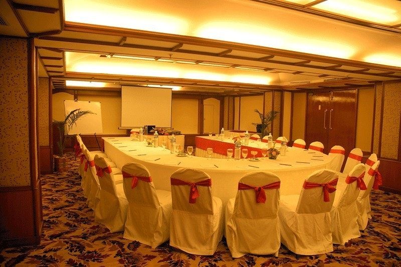 Banquet hall
