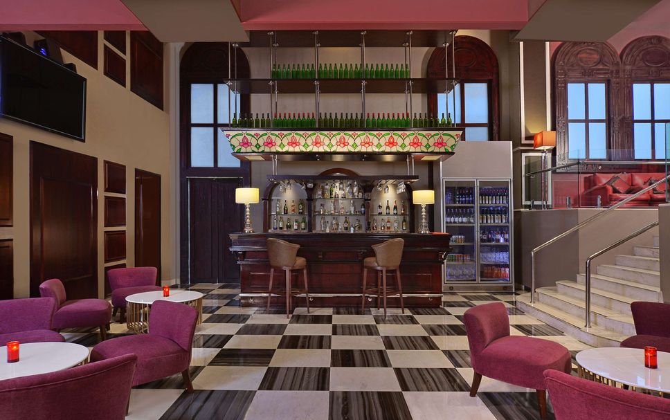 Bar Photo