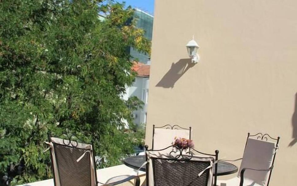 Balcony Photo